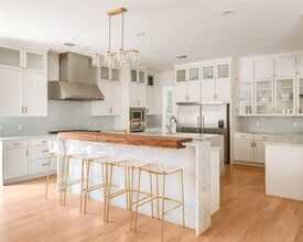 4085 Amherst Ave in Dallas, TX - Building Photo - Building Photo