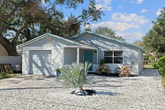 1105 58th St S in Gulfport, FL - Building Photo - Building Photo