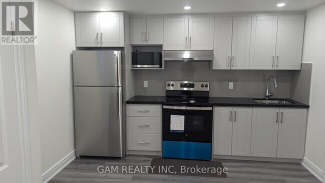 4423 Centretown Way in Mississauga, ON - Building Photo - Building Photo