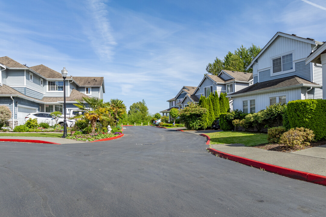 The Parks in Kent, WA - Building Photo