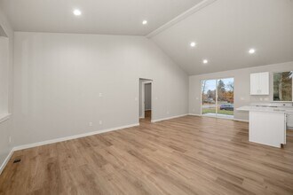 9268 E Rockwell Ave in Spokane, WA - Building Photo - Building Photo