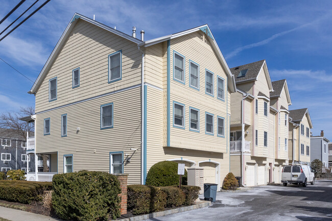 107 Brinley Ave in Bradley Beach, NJ - Foto de edificio - Building Photo