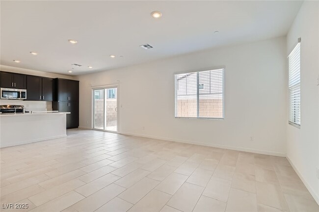 property at 114 Brielle Beacon Ln