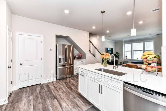 property at 43446 Stonewood Crossing Ter