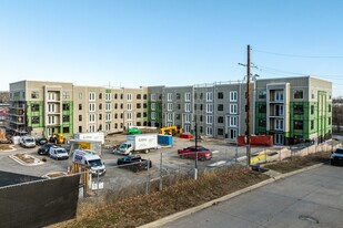 The 120 On Oak in Bonner Springs, KS - Building Photo