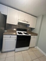15 North Beacon St, Unit 803 in Boston, MA - Building Photo