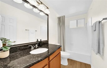 1490 W Lambert Rd in La Habra, CA - Building Photo - Building Photo