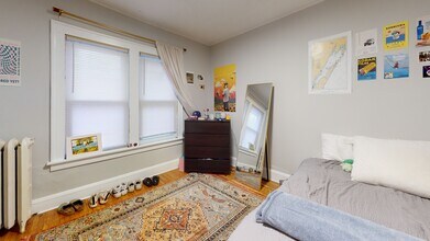 1808 Como Ave SE in Minneapolis, MN - Building Photo - Building Photo