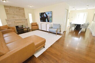 426 E Pokagon St in South Bend, IN - Building Photo - Building Photo