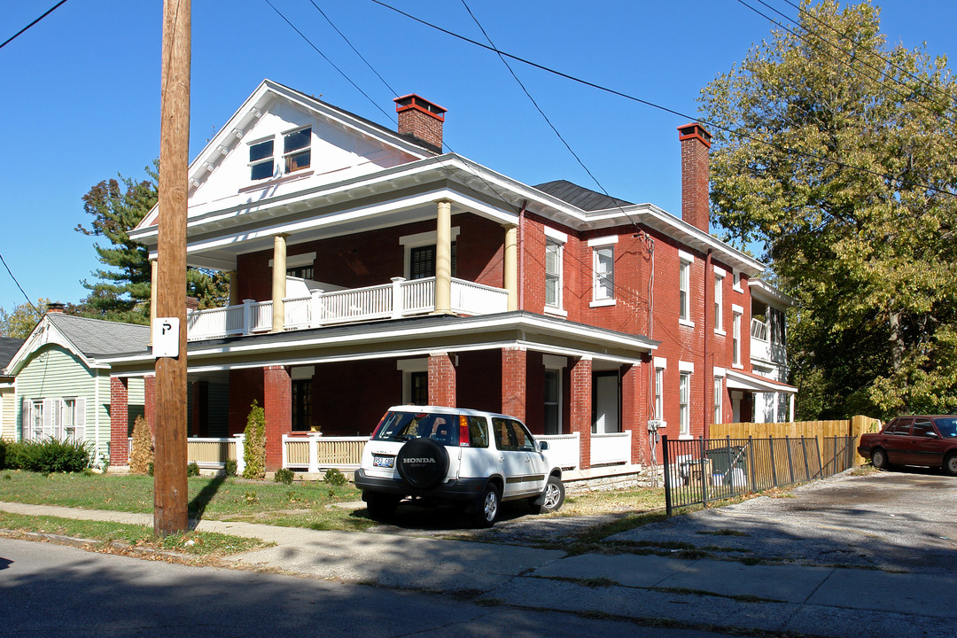 407 W 6th St in Lexington, KY - Building Photo