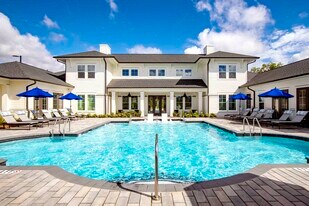 Hawthorne at the Pointe in Wilmington, NC - Building Photo