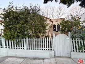 2606 7th St in Santa Monica, CA - Building Photo