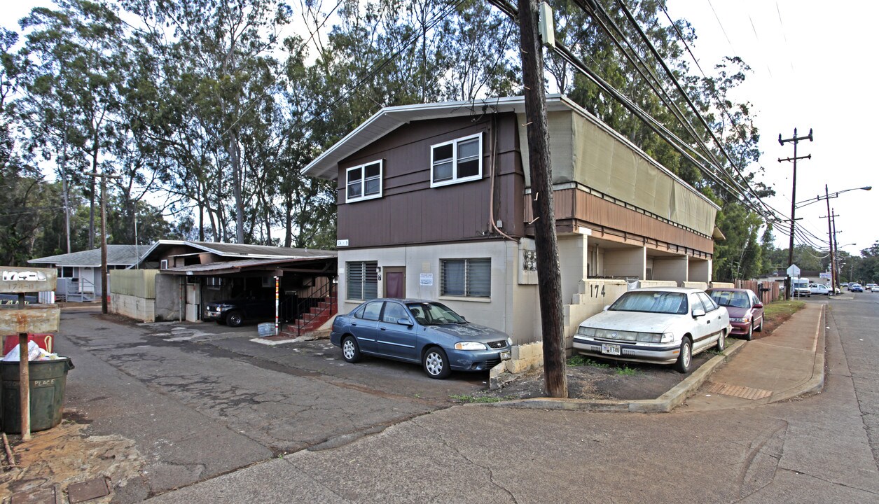 174 Wilikina Dr in Wahiawa, HI - Foto de edificio