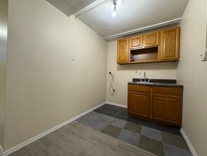 53 Van Buren St in Brooklyn, NY - Foto de edificio - Building Photo