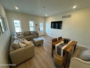 55 Sampson Ave in Seaside Heights, NJ - Building Photo - Building Photo