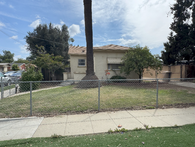 property at 3410 Comer Ave