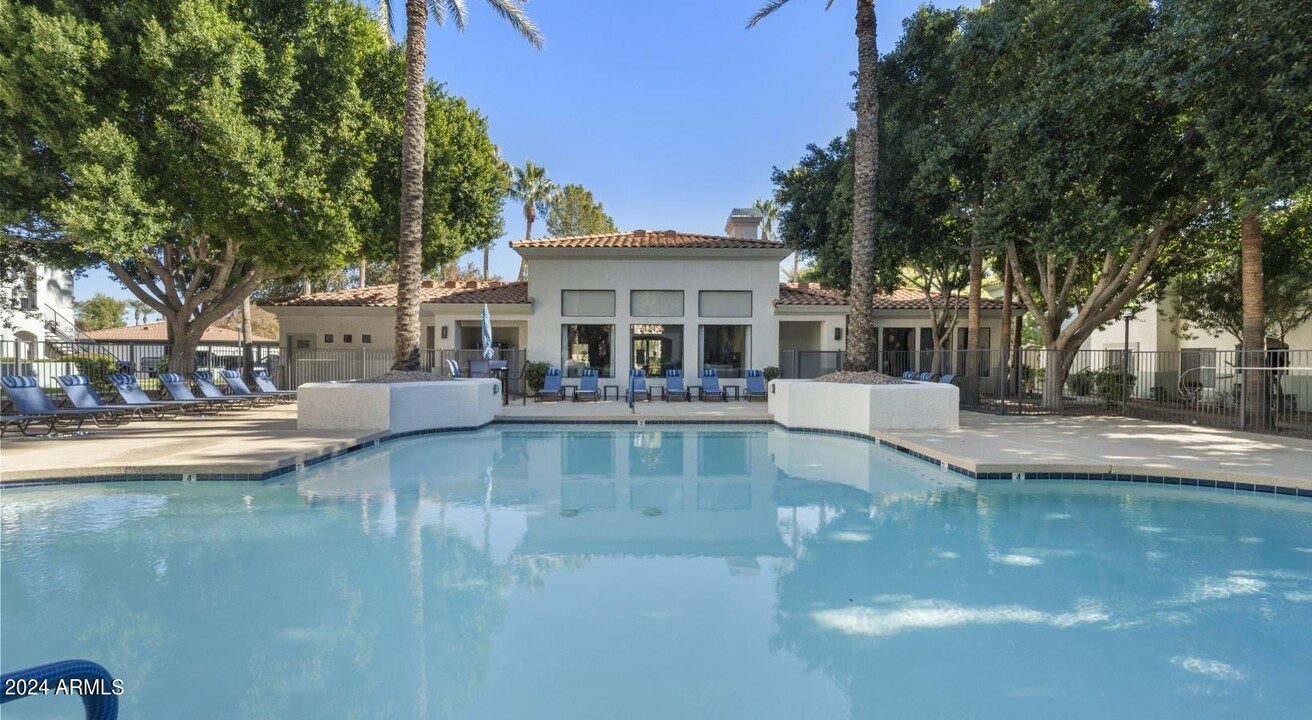 17600 N 79th Ave in Glendale, AZ - Foto de edificio