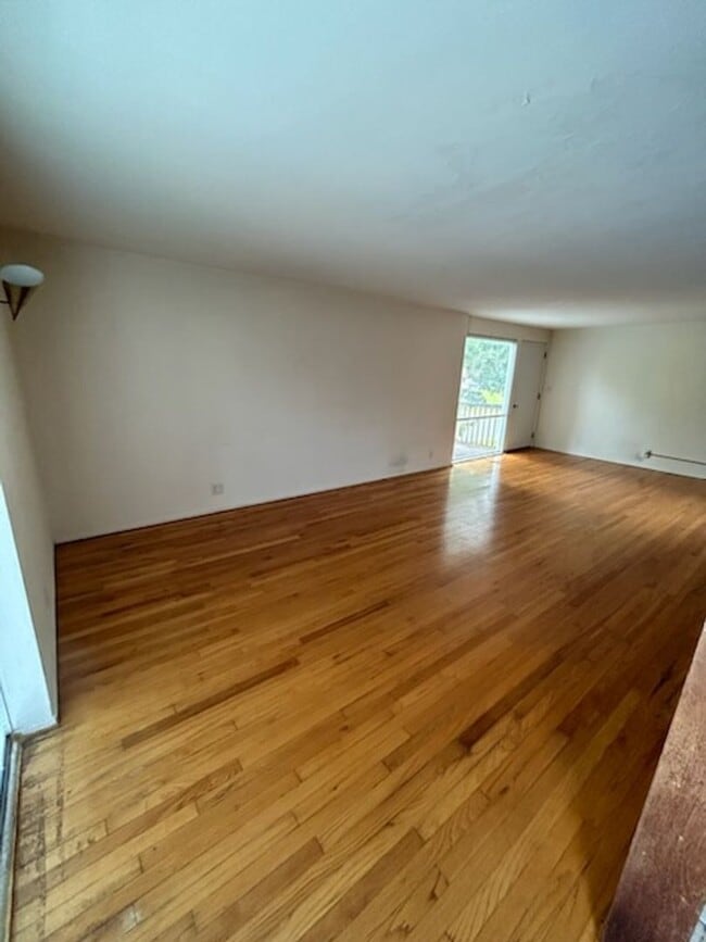 244 S Corl St in State College, PA - Building Photo - Building Photo