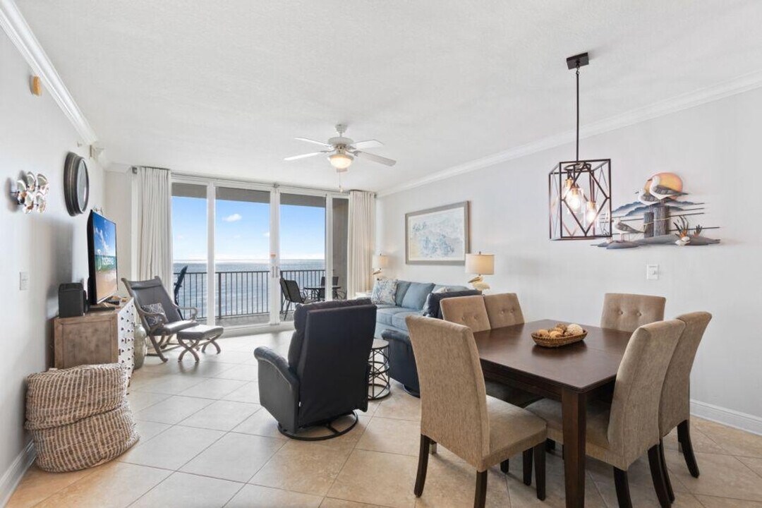 365 E Beach Blvd in Gulf Shores, AL - Building Photo