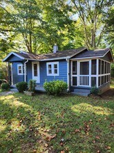 106 5th St in Black Mountain, NC - Building Photo - Building Photo