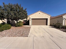 3405 N San Marin Dr in Florence, AZ - Building Photo