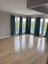 7504 Bay Pkwy in Brooklyn, NY - Building Photo - Building Photo