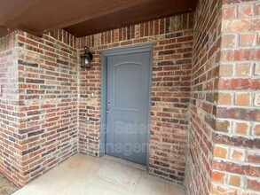 2116 Buena Vida Ln in Edmond, OK - Building Photo - Building Photo