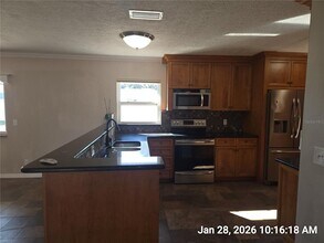 1013 Greenbriar Dr in Brandon, FL - Building Photo - Building Photo