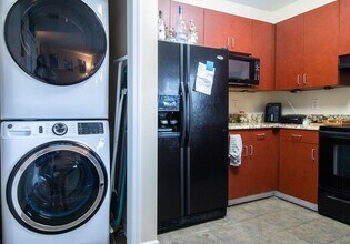 250 S Main St in Blacksburg, VA - Building Photo - Building Photo