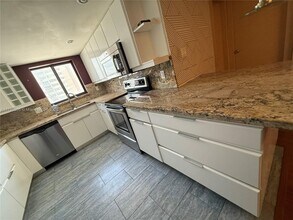 1500 S Ocean Dr in Hollywood, FL - Building Photo - Building Photo