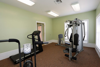 Lakeshore Crossing Apartments in Huntsville, AL - Foto de edificio - Interior Photo