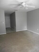 1731 NW 32nd Pl in Gainesville, FL - Building Photo - Building Photo