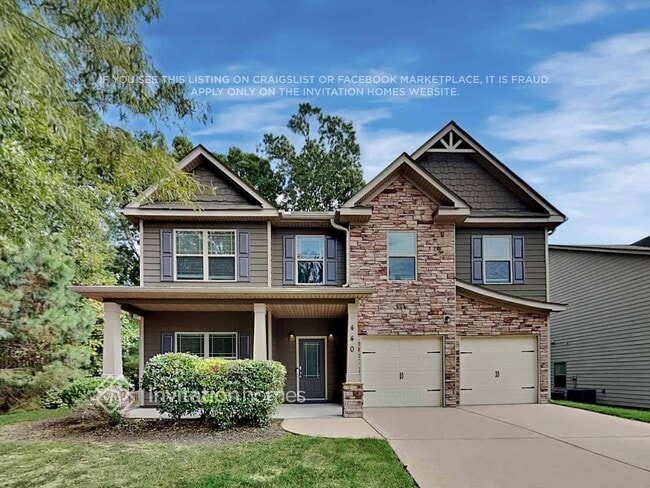 property at 440 Cleburne Pl