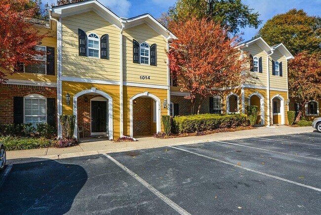 1014 Summer Pl NW in Norcross, GA - Building Photo - Building Photo