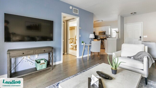 3695 Island Club Dr in North Port, FL - Foto de edificio - Building Photo