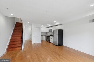 1707 Carpenter St in Philadelphia, PA - Building Photo - Building Photo
