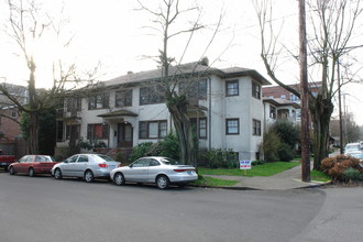 1984 NW Overton St in Portland, OR - Building Photo - Building Photo