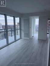 120 Broadway Ave in Toronto, ON - Building Photo - Building Photo