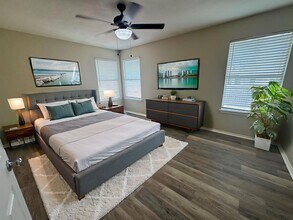 9271 Everton in San Antonio, TX - Building Photo - Building Photo