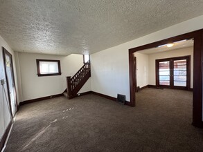 768 Bellevue Ave in Akron, OH - Building Photo - Building Photo