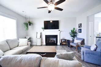 517 Rempstone Ln in Fayetteville, NC - Foto de edificio - Building Photo