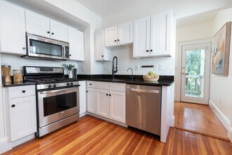 106 Browne St in Brookline, MA - Building Photo - Building Photo