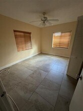 212 SW 13th St in Dania Beach, FL - Building Photo - Building Photo