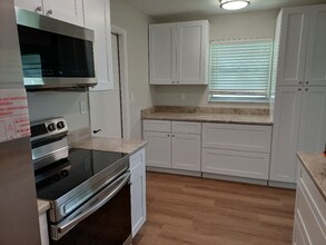 903 SW 6th Ave in Boynton Beach, FL - Building Photo - Building Photo