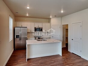 4703 W Nector Tee Rd in West Jordan, UT - Building Photo - Building Photo