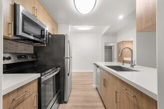 The Blake LA in Los Angeles, CA - Building Photo - Building Photo