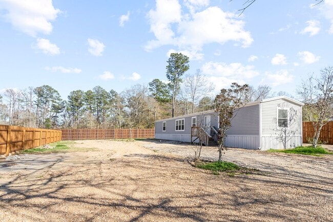property at 19226 McLin Rd