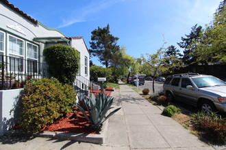 Showing: Thursday 5/10 from 10:00am-12:00pm in Berkeley, CA - Building Photo - Other