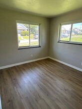 1828 Suman Ave, Unit Unit A in Dayton, OH - Foto de edificio - Building Photo