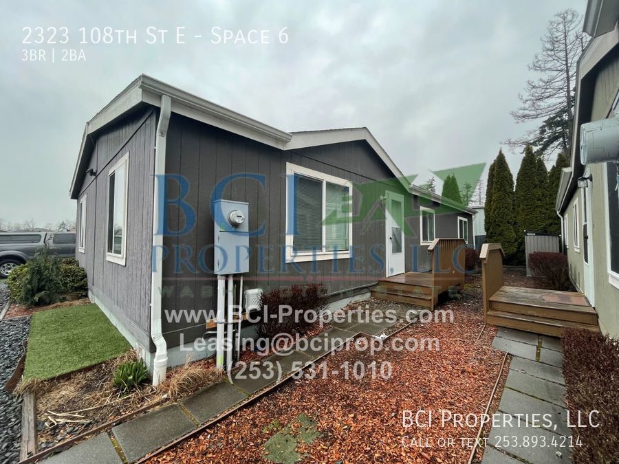 2323 108th St E in Tacoma, WA - Building Photo
